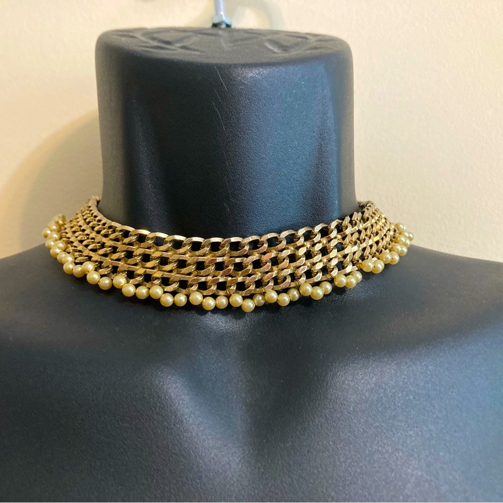 Vintage REINAD gold toned choker necklace with faux pearls. Signed. 16”